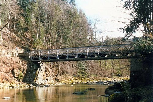 11FA04 1879 1988.jpg