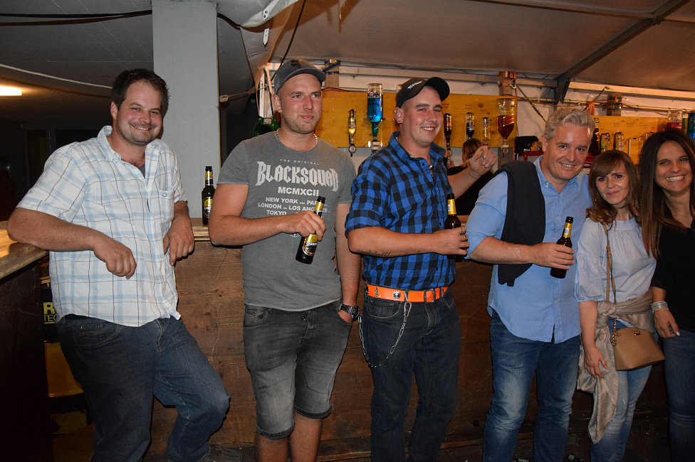 Dorffesthuetten2018staub