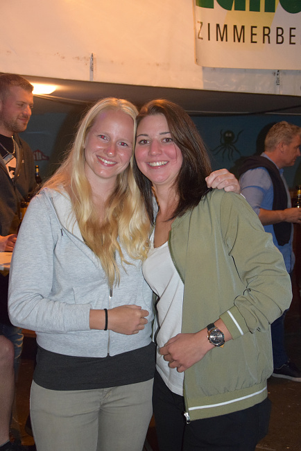 Dorffesthuetten2018staub