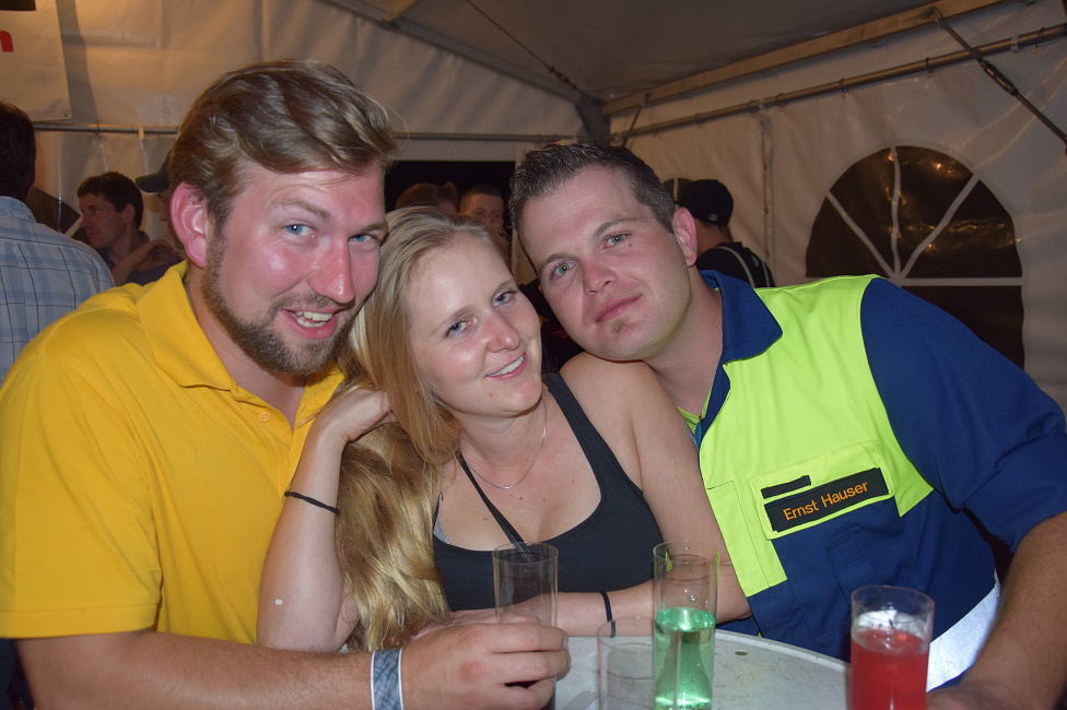 Dorffesthuetten2018staub