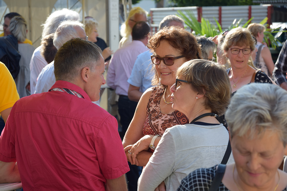 Dorffesthuetten2018staub