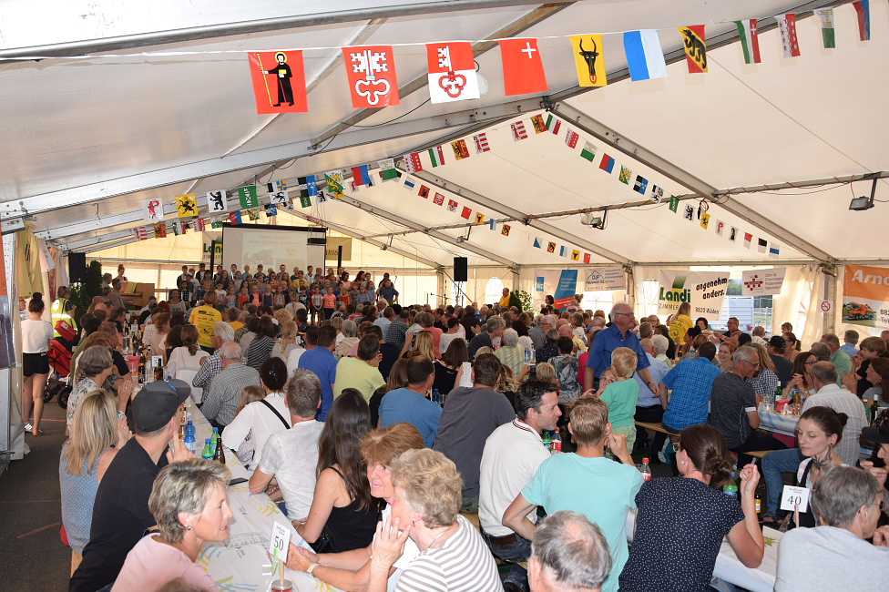 Dorffesthuetten2018staub