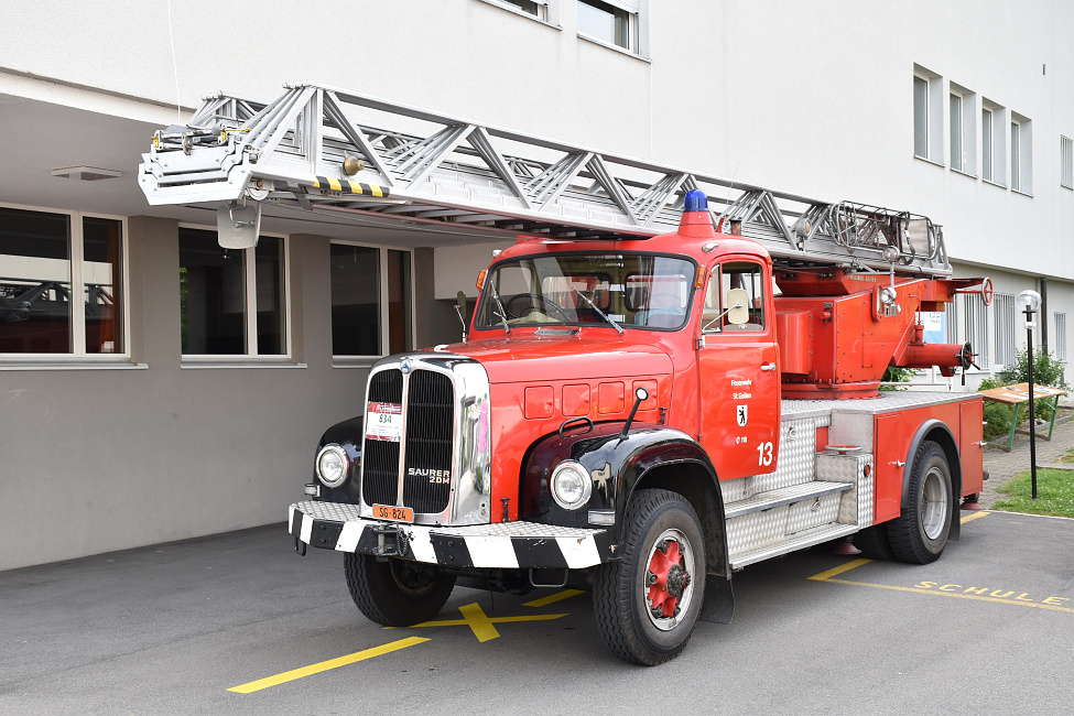 Feuerwehr-Oldtimerrundfahrt