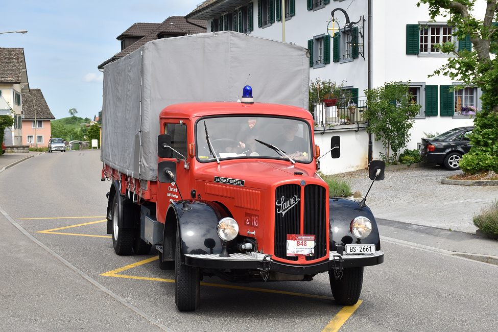 Feuerwehr-Oldtimerrundfahrt