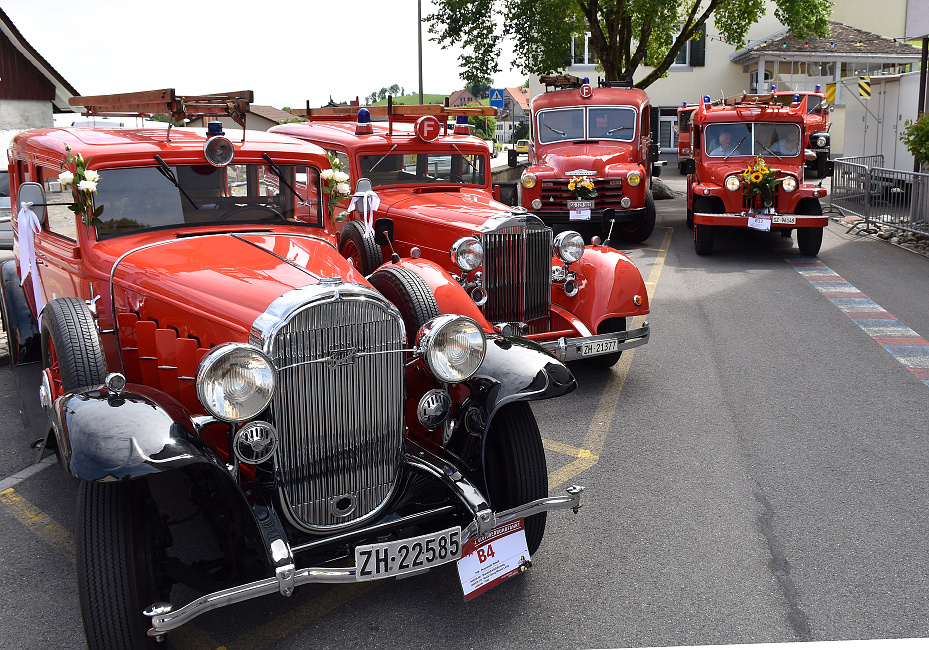 Feuerwehr-Oldtimerrundfahrt