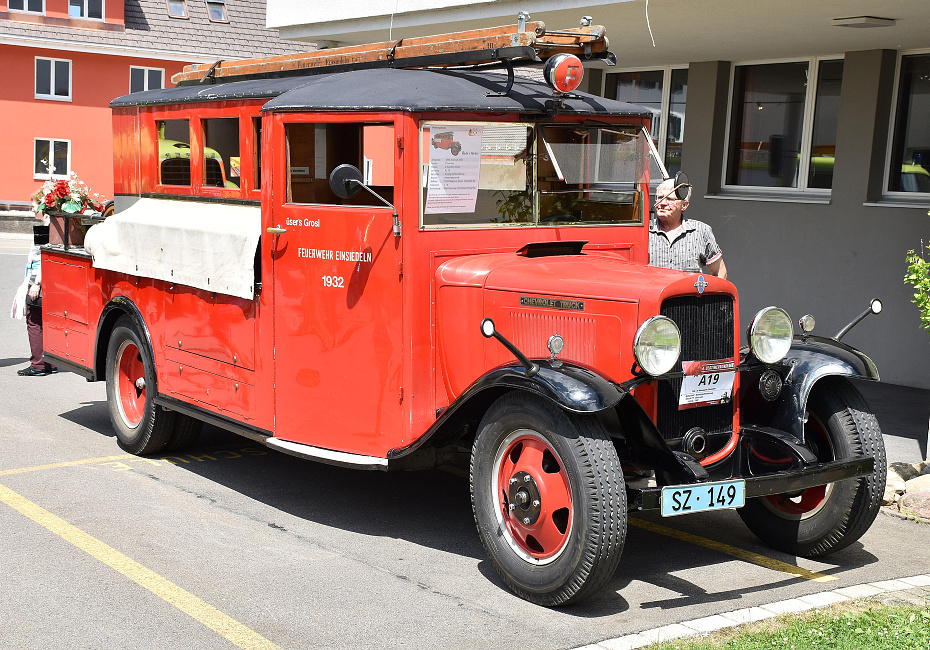 Feuerwehr-Oldtimerrundfahrt